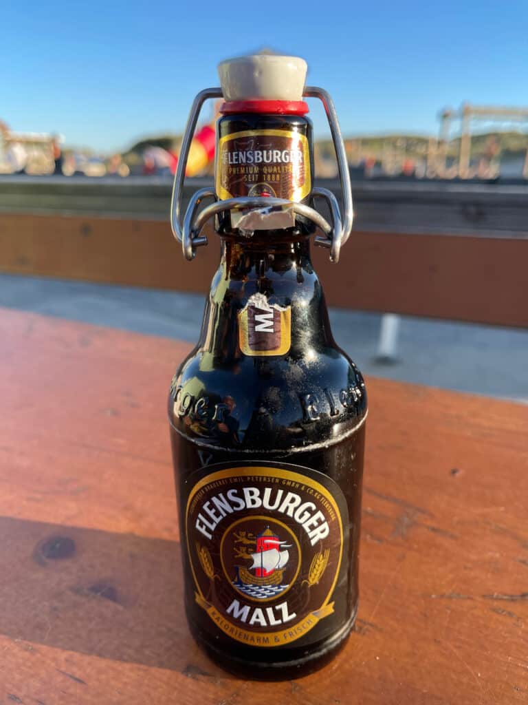 Flasche Flensburger Malzbier