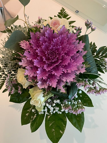 Strauß Blumen lila, weiß