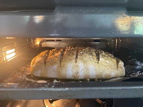 Brot im Backofen