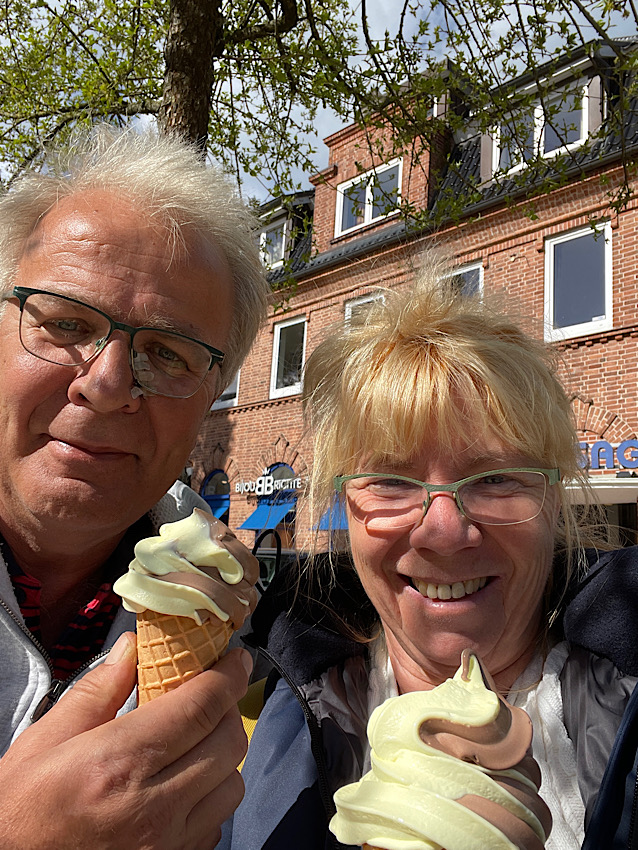 IMG_2024-05-01-094331 Softeis in Timmendorf